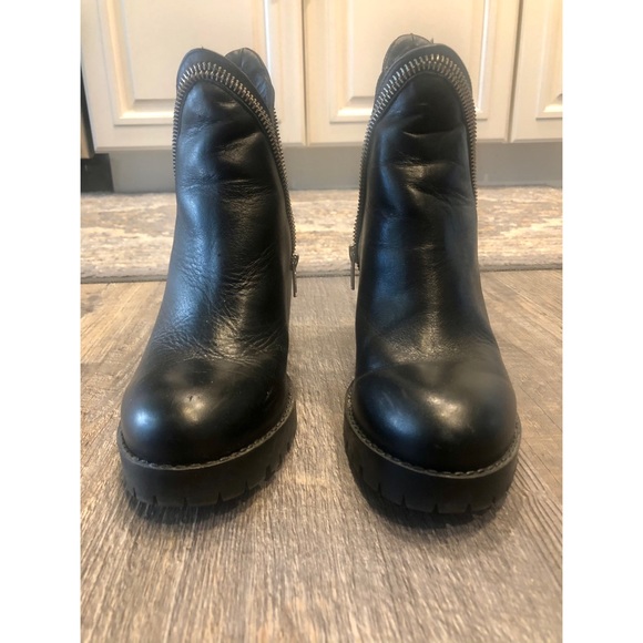 Zara zipper black chunky ankle boots 🖤 - Picture 4 of 13